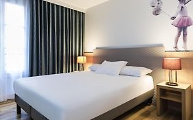 Adagio Paris Montmartre Aparthôtel